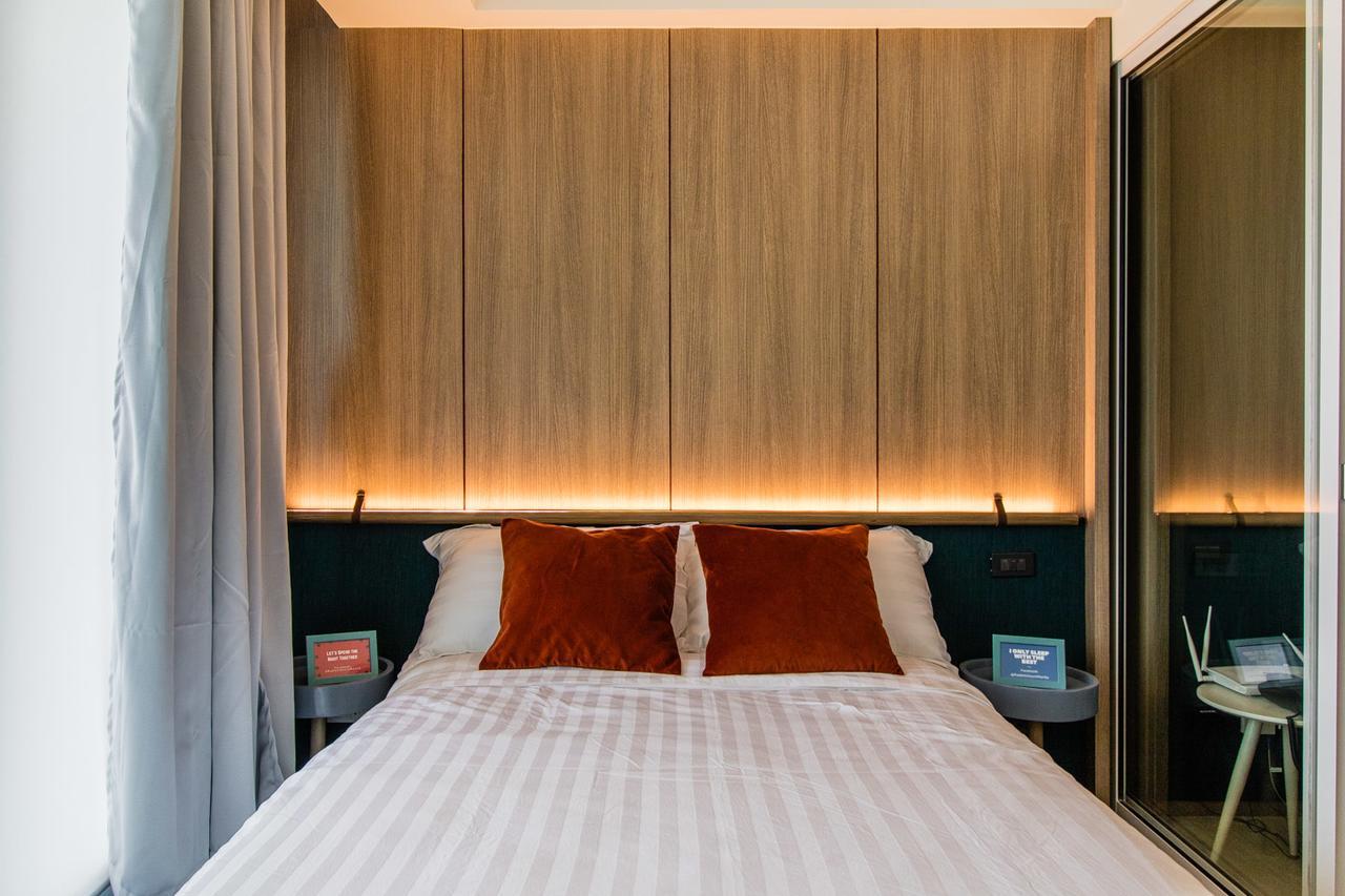 Azure Urban Beach Resort Manila By Radlett Exterior photo
